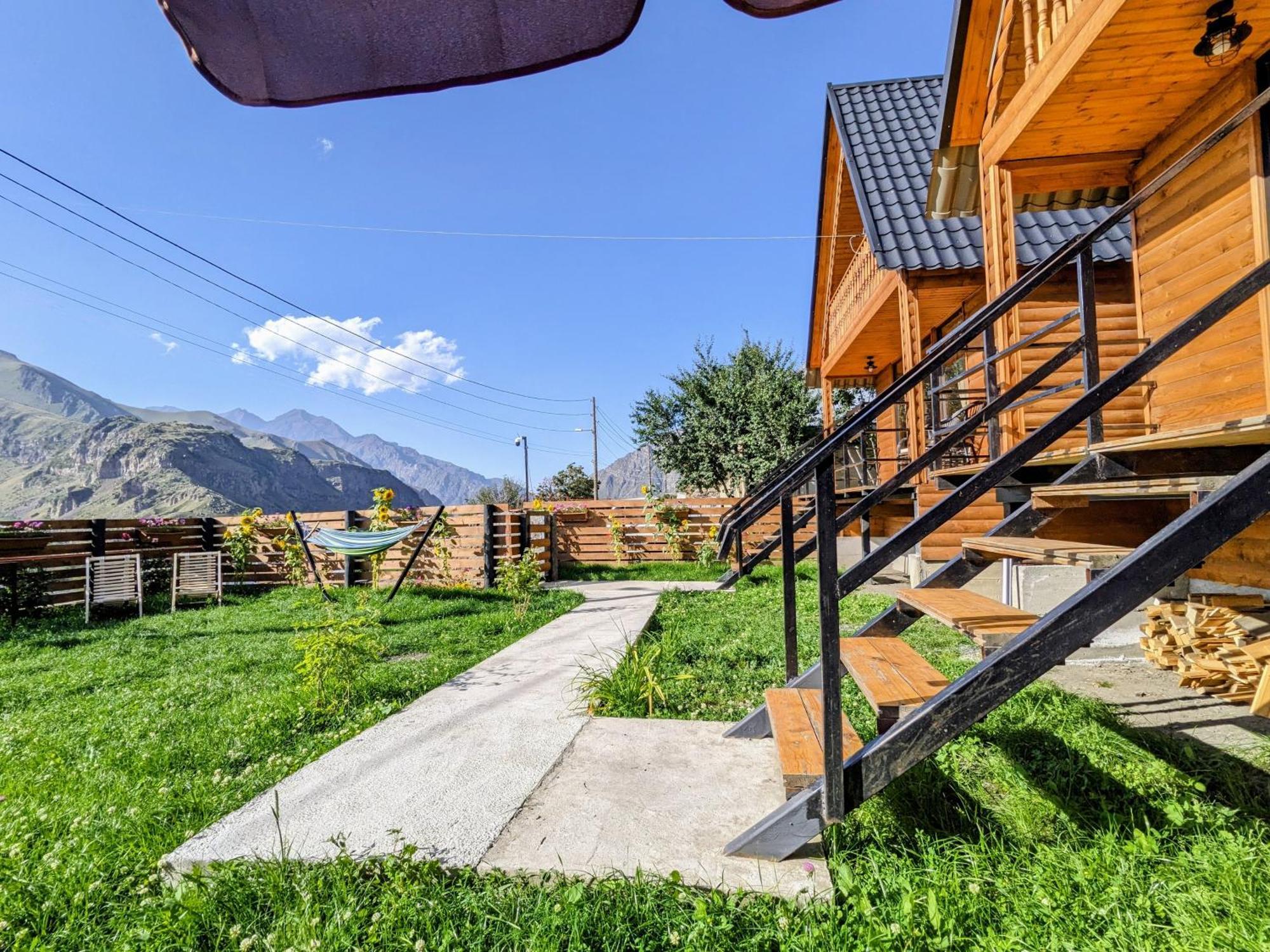 Cottage Caucasus Kazbegi Exterior foto